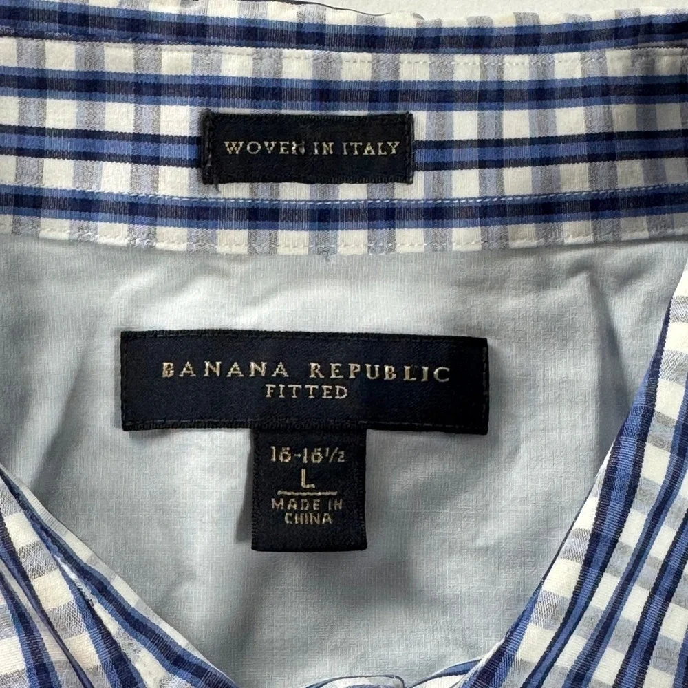 Banana Republic Men's Size Large Fitted Blue Gingham Button‎ Down Shirt